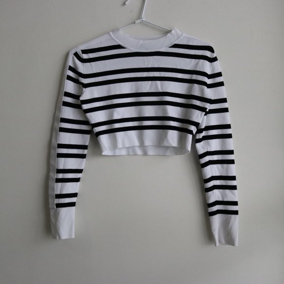 bebe Tops - DONATING BEFORE JANUARY: BEBE STRIPED CROP TOP